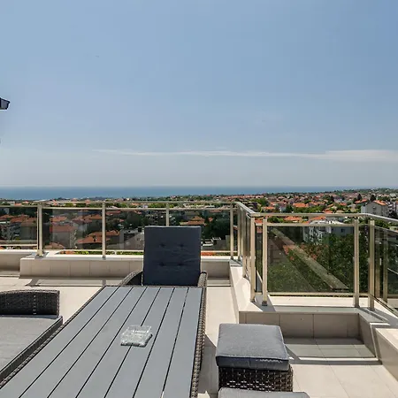 아파트 New Vinnie View *